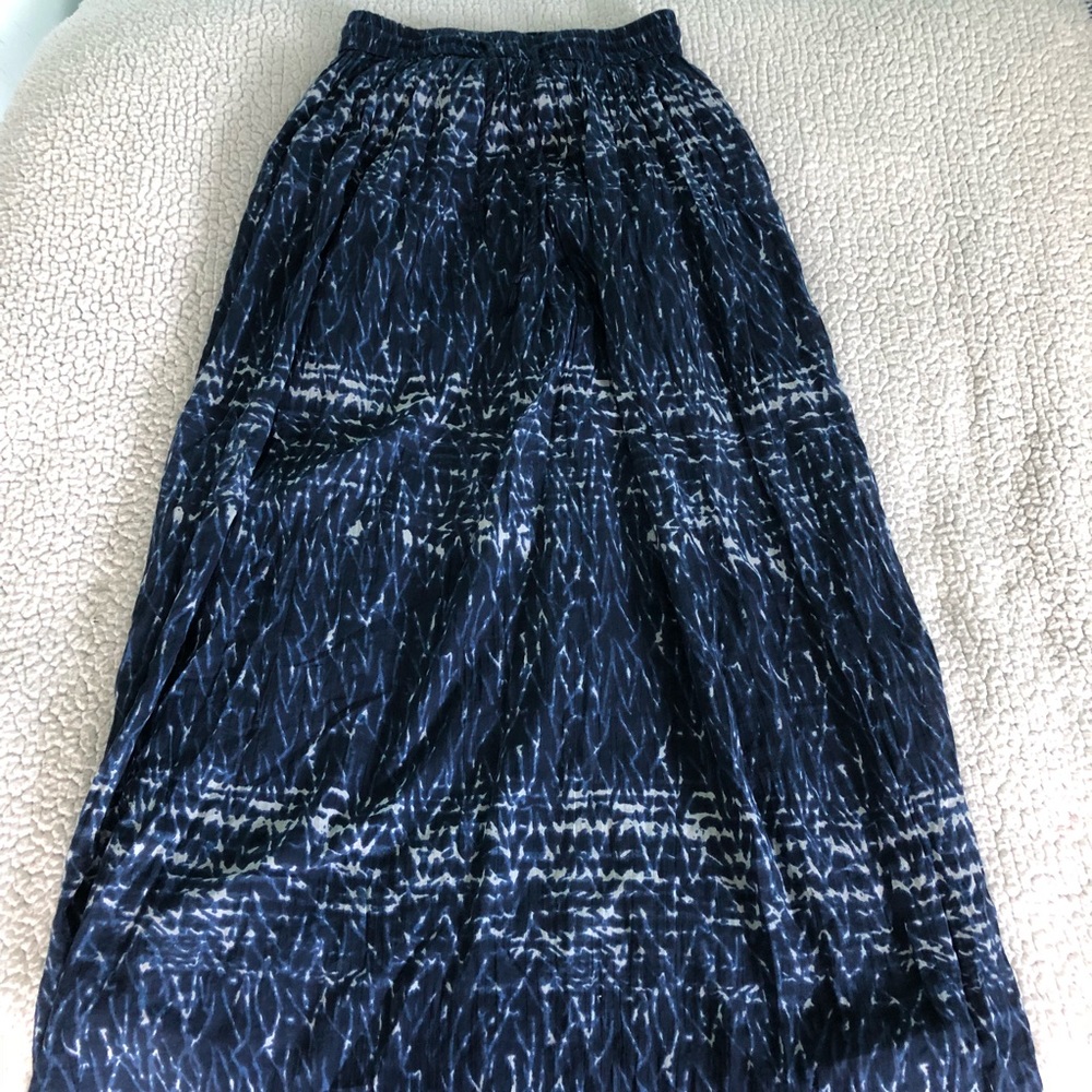 Maxi skirt